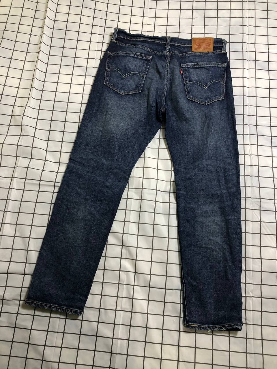 Levi's Vintage Levis 502 Jeans Men's blue jeans. Size US 34 / EU 50 - 21 Thumbnail