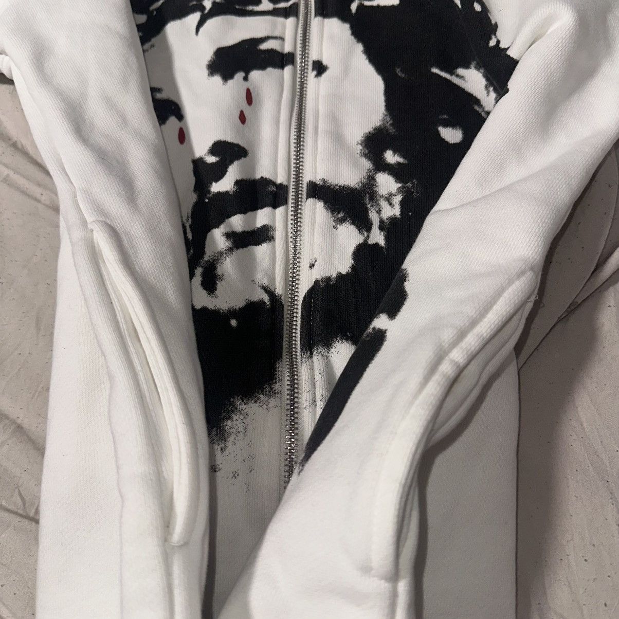 Eternal Eternal Artwear Cry of Christ Jesus Full Zip Up White Hoodie Size US S / EU 44-46 / 1 - 7 Thumbnail