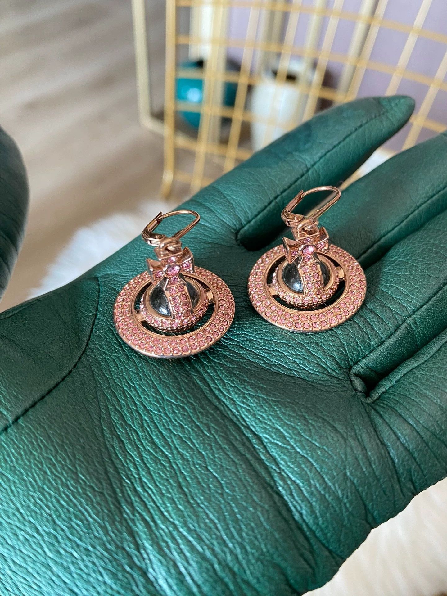 Vivienne Westwood Vivienne Westwood Pink Sorada Orb Earrings Size ONE SIZE - 1 Thumbnail