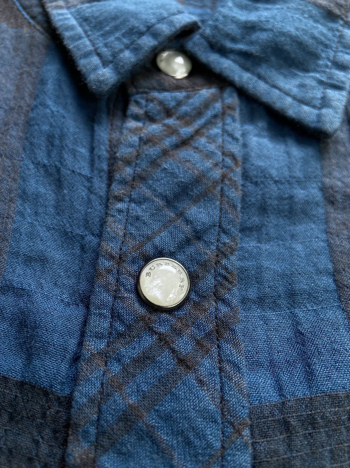 Burberry BURBERRY CASUAL PLAID BUTTON DOWN SHIRT Size US M / EU 48-50 / 2 - 9 Thumbnail