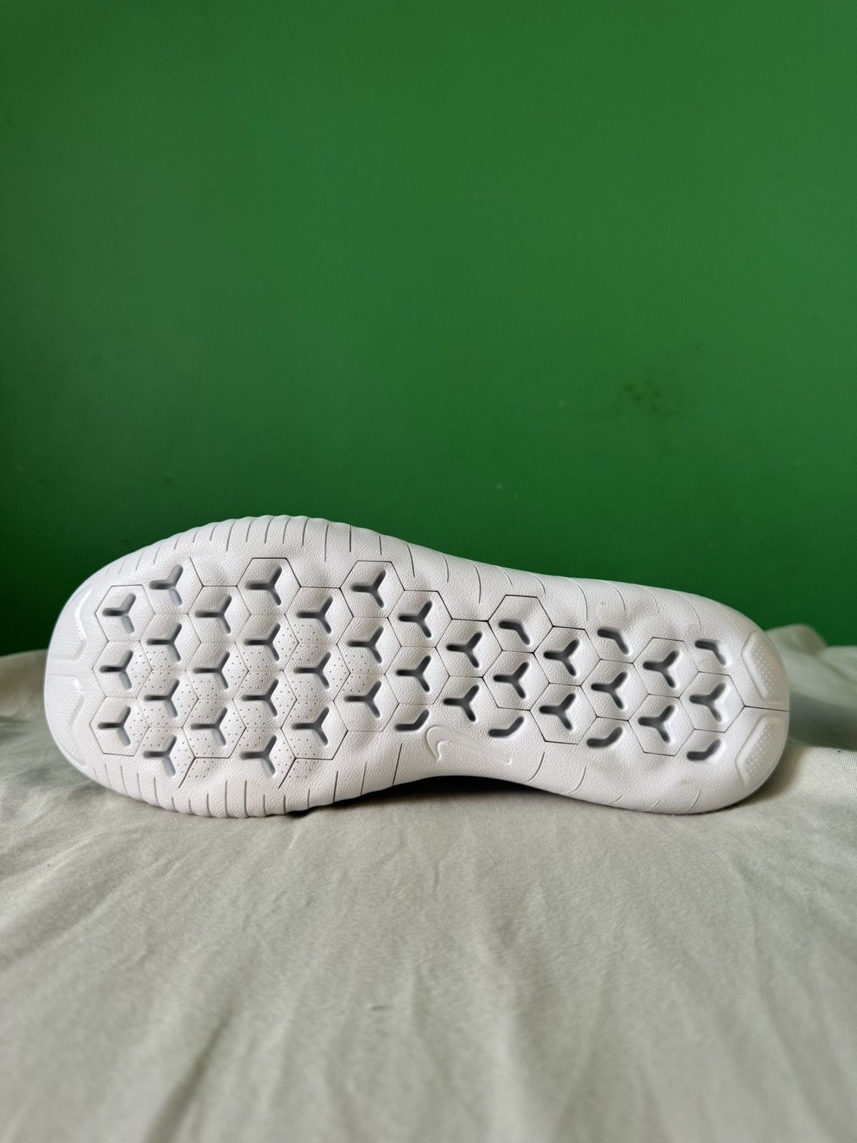 Nike Nike free rn flynit white pure platinum 2018 Size US 11.5 / IT 41.5 - 5 Thumbnail