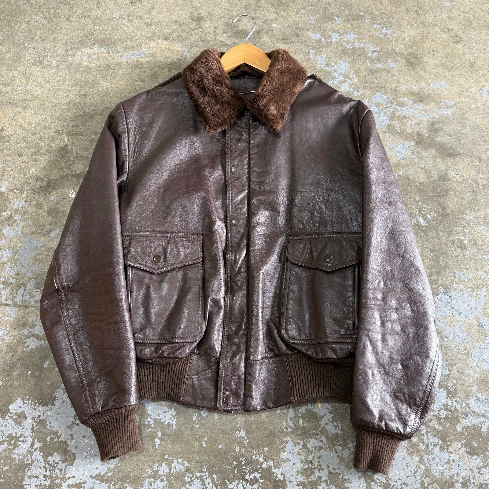 Vintage 50s Brown Leather Flight Jacket HDK Zipper Mouton Collar Size US L / EU 52-54 / 3 - 1 Thumbnail