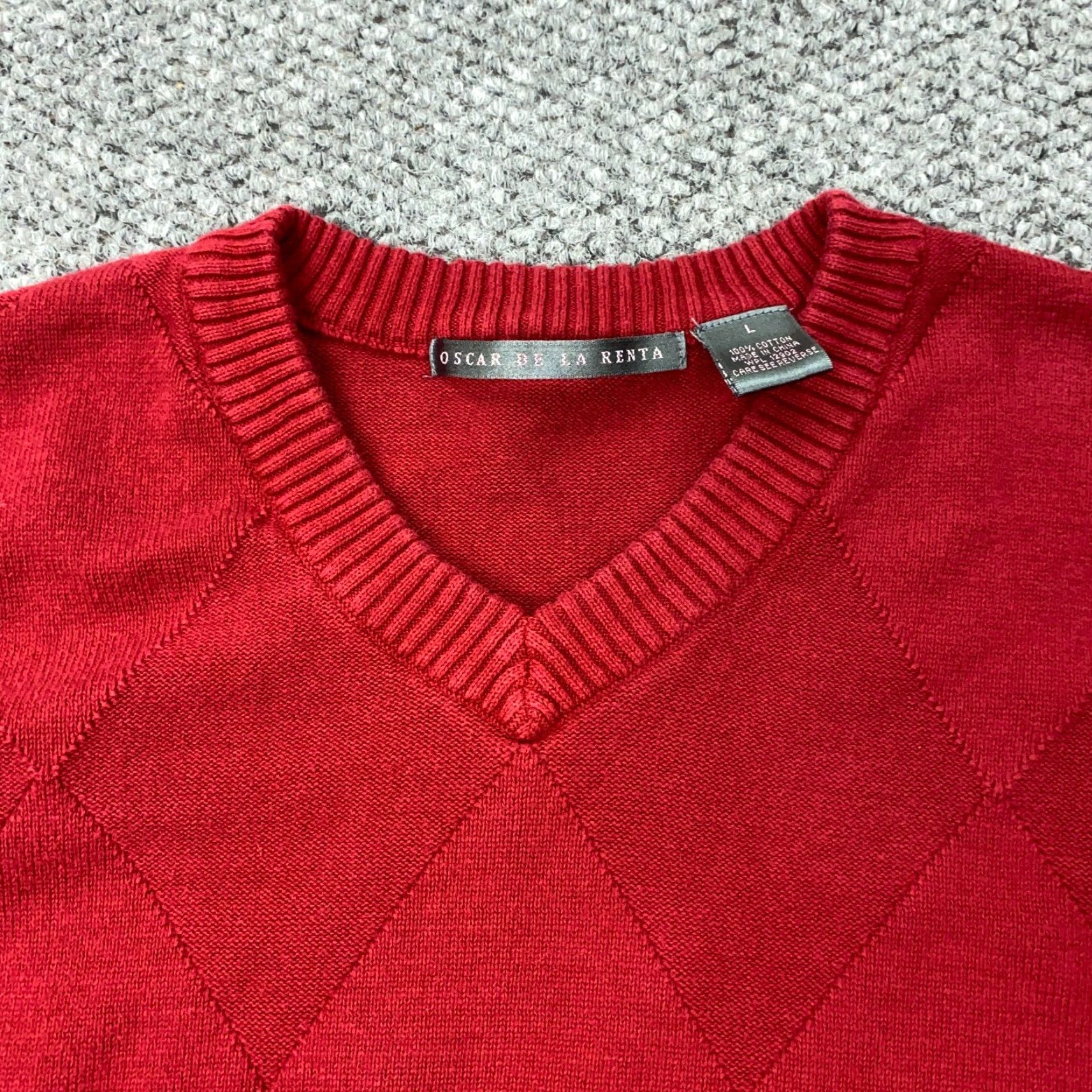 Oscar De La Renta VINTAGE Oscar de la Renta Sweater Knit Pullover Mens Large Red V-Neck Diamond Geometric Lightweight Geometric Hipster Designer Mens Clothing Size US L / EU 52-54 / 3 - 2 Thumbnail