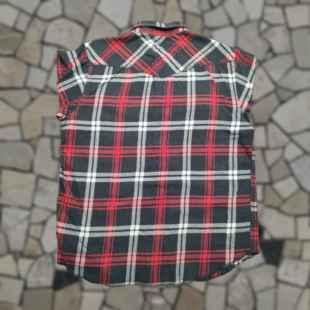 Element Vtg Element Flannel Shirt Men L Red Black Plaid Long Sleeve Button-Up Casual Workwear Size US L / EU 52-54 / 3 - 1 Thumbnail