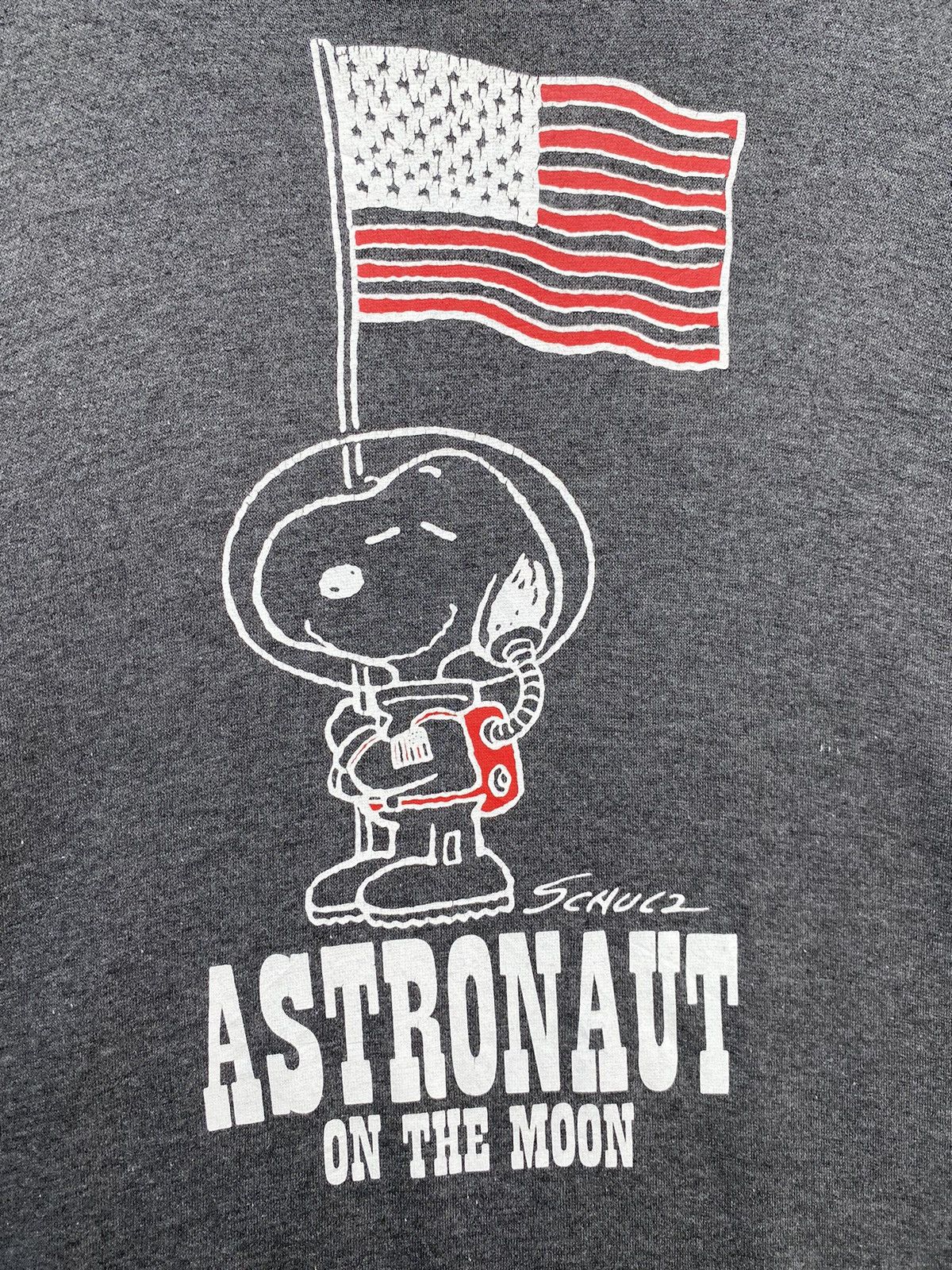 Peanuts Vintage Snoopy Astronaut Sweatshirt Peanuts Jumper Size L Size US L / EU 52-54 / 3 - 7 Thumbnail
