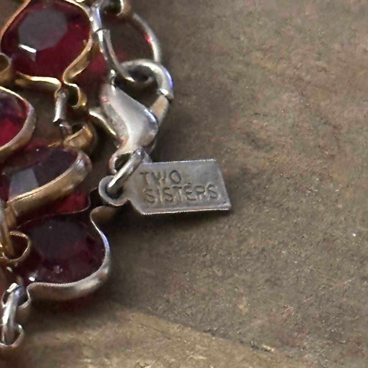 Other Two Sisters bezeled red stones necklace Size ONE SIZE - 4 Thumbnail