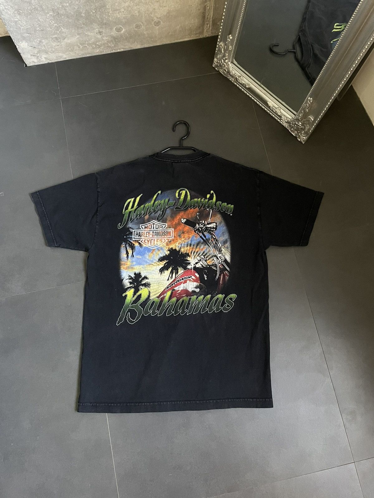 Vintage Vintage Harley Davidson Bahamas Faded Tee Made In Mexico Y2k Size US L / EU 52-54 / 3 - 9 Thumbnail
