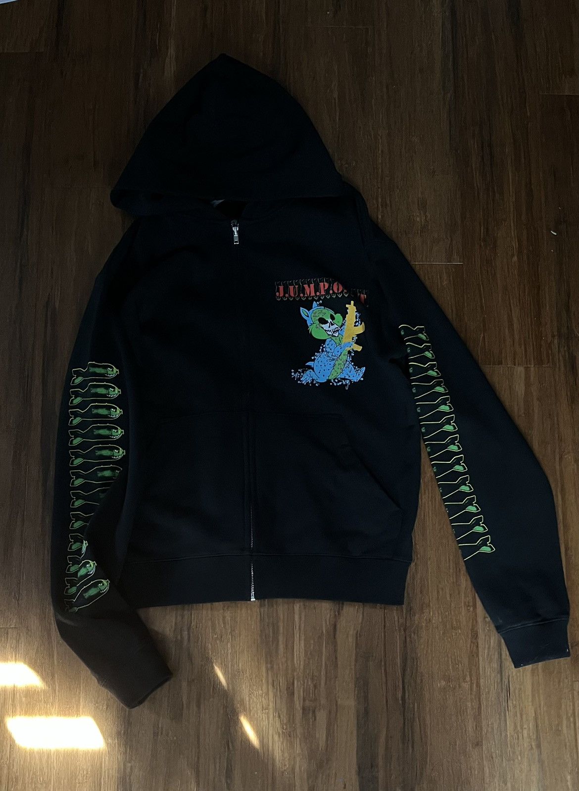 AMIRI ブラック スネークプリント パーカー AMIRI スネークプリント パーカー | ブラック | FARFETCH JP