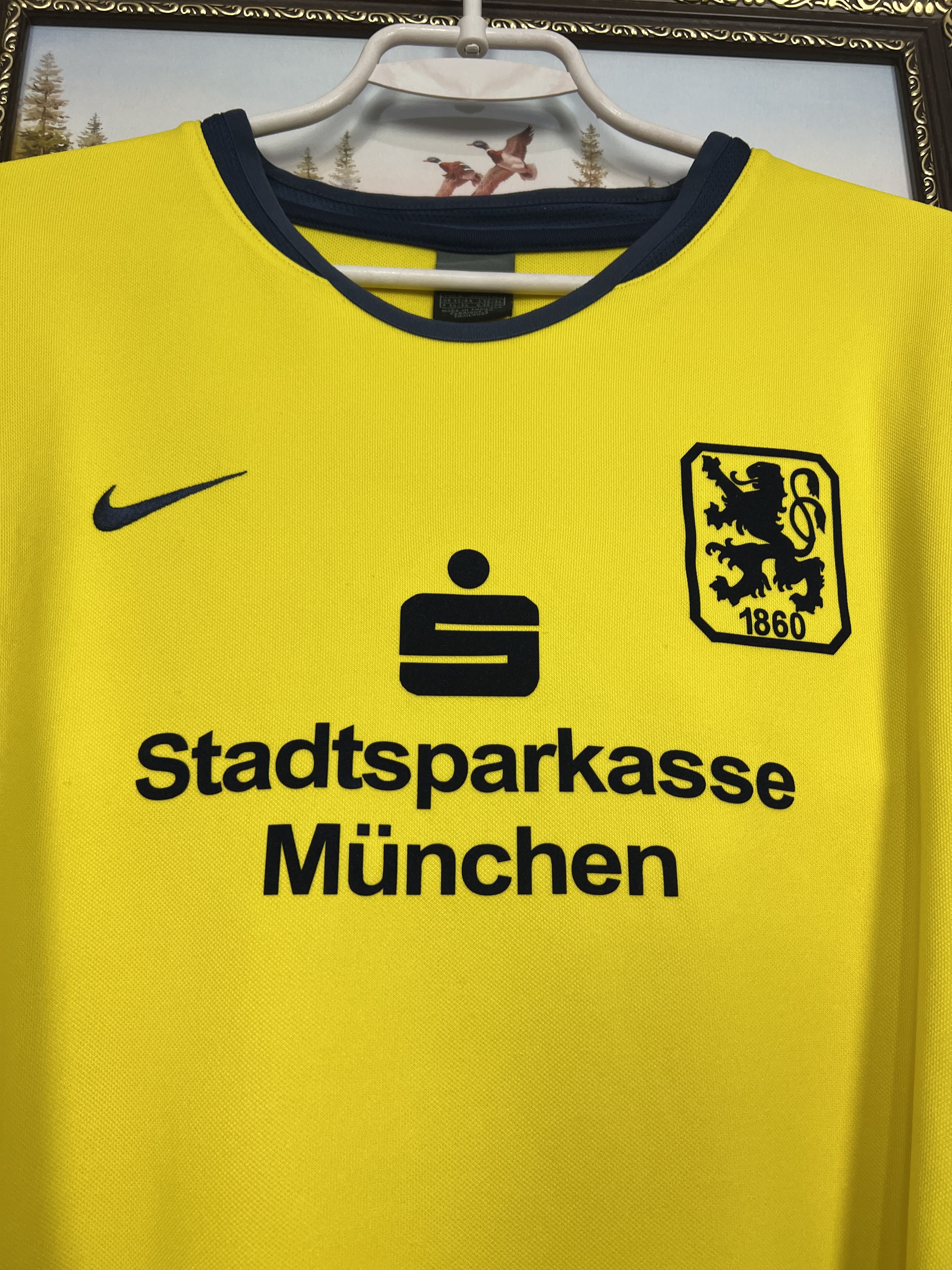 Nike 1860 Munich Goalkeeper football shirt Soccer Jersey Trikot Size US L / EU 52-54 / 3 - 3 Thumbnail