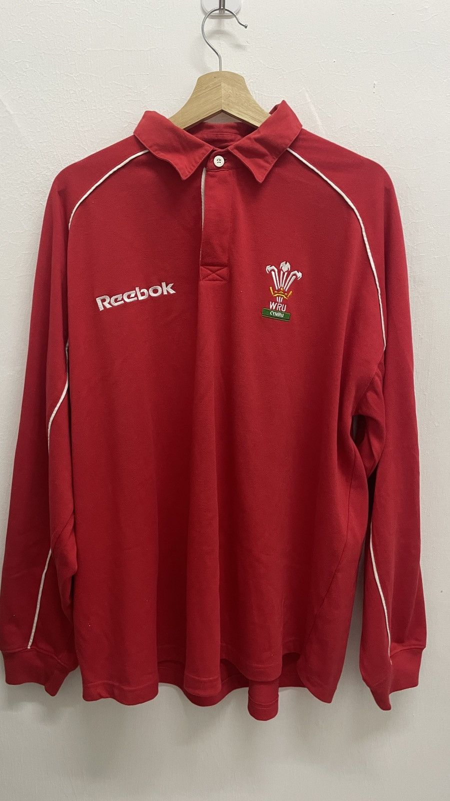 Reebok Wales 2001/02 Home Reebok WRU Rugby Union Long Sleeve Size US XXL / EU 58 / 5 - 1 Thumbnail