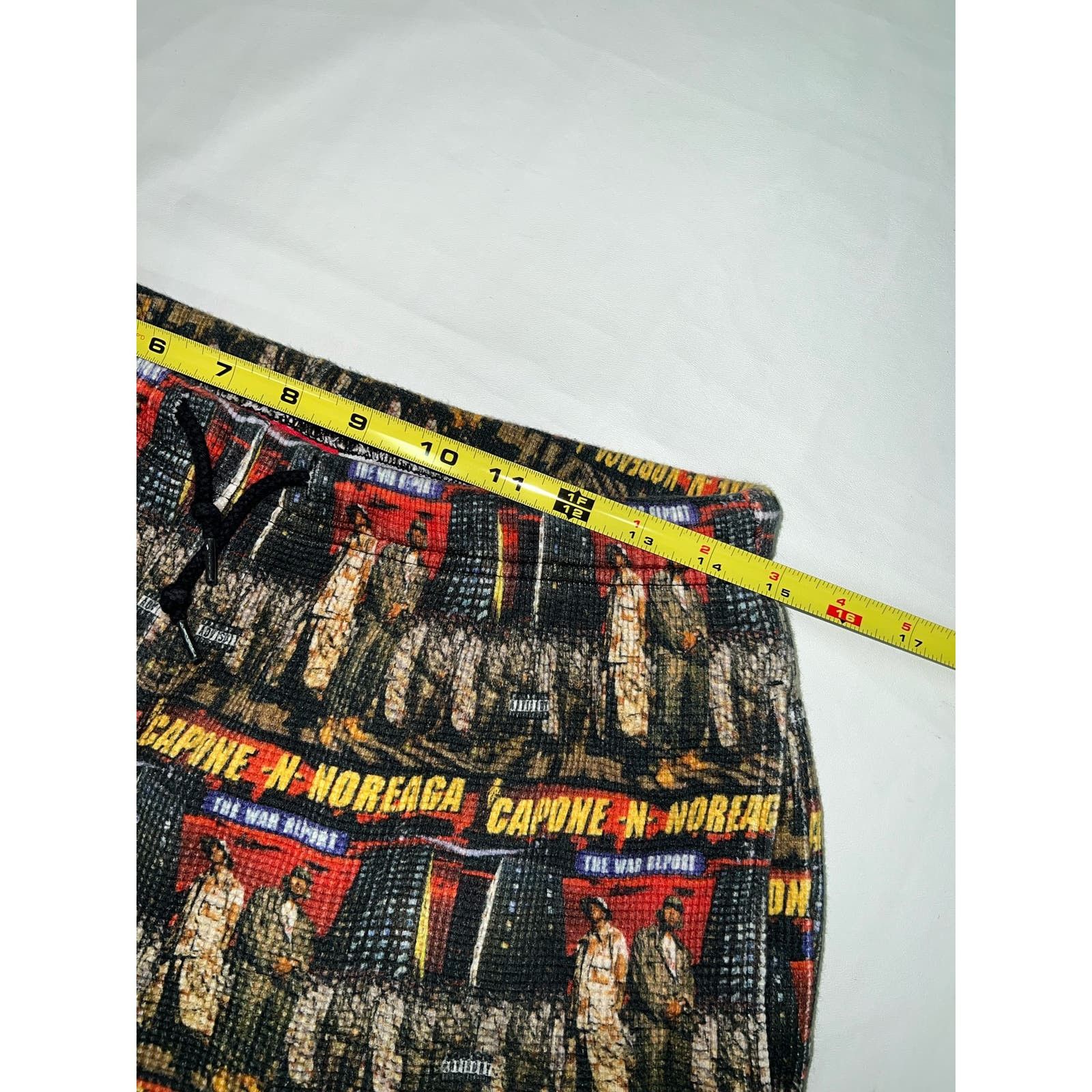 Supreme Supreme Capone n Noreaga War Report Waffle Thermal Shorts Size US 30 / EU 46 - 4 Thumbnail
