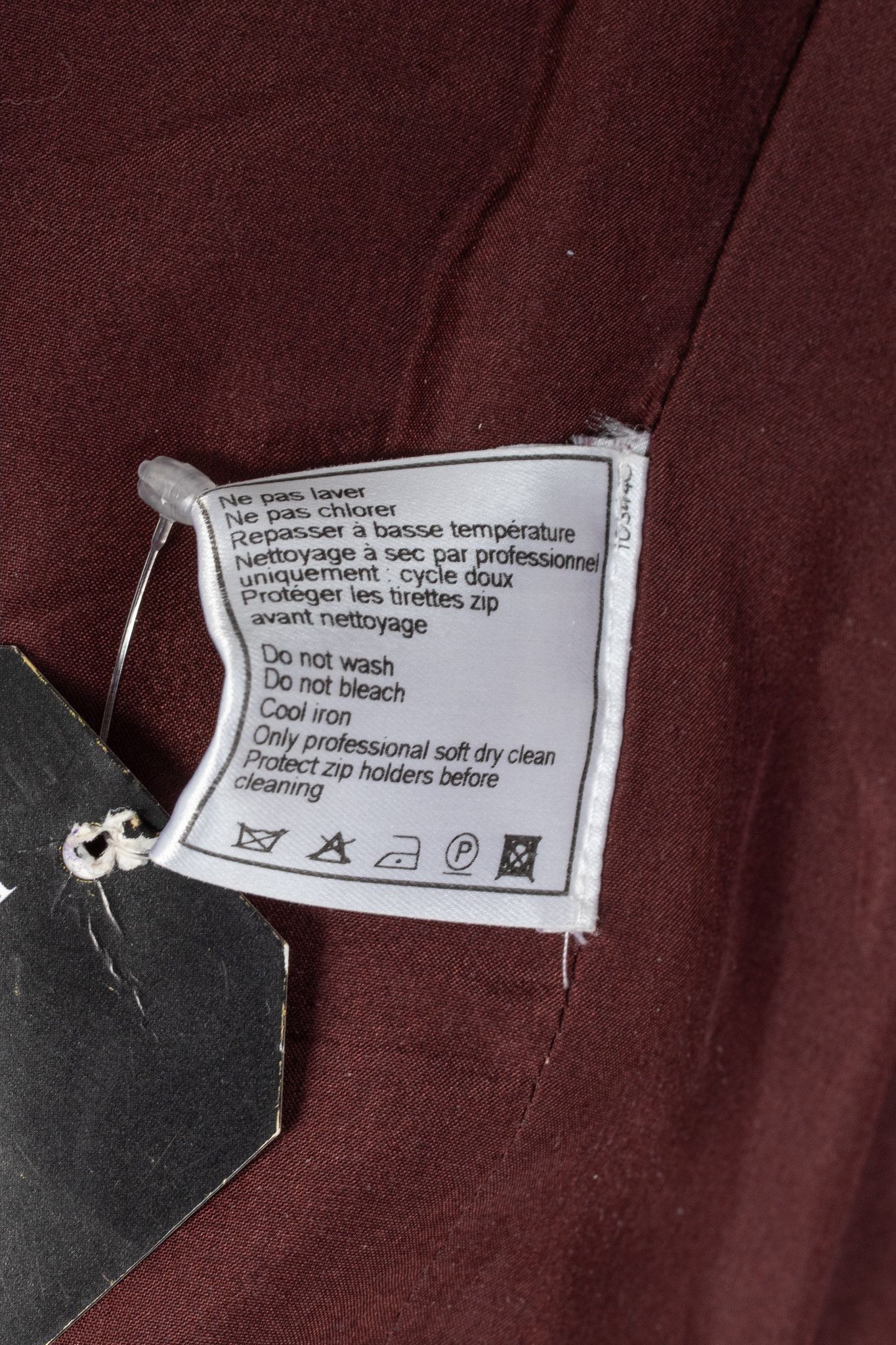 Chanel Chanel Identification 00A Burgundy Quilted Taffeta Jacket Size M / US 6-8 / IT 42-44 - 10 Thumbnail