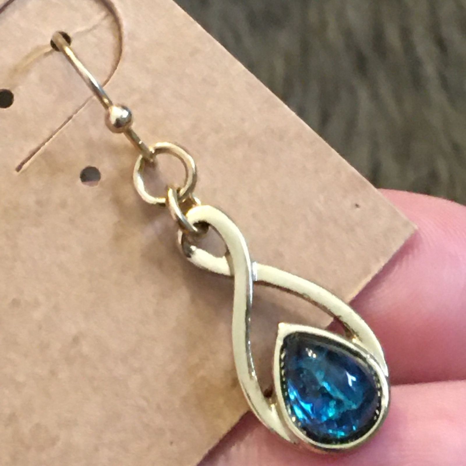 Jewelry Ocean blue crackle look teardrop glass jewelry set Size ONE SIZE - 10 Thumbnail