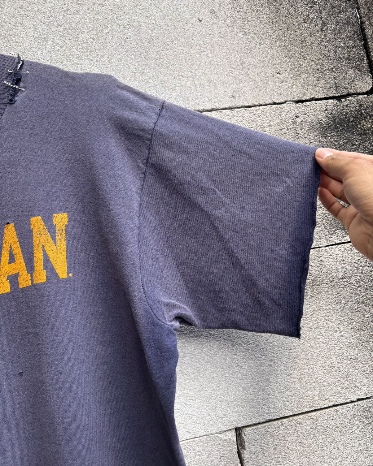 Vintage Thrashed MICHIGAN Sun Faded Tee Shirt Distressed ERD Size US XL / EU 56 / 4 - 15 Thumbnail