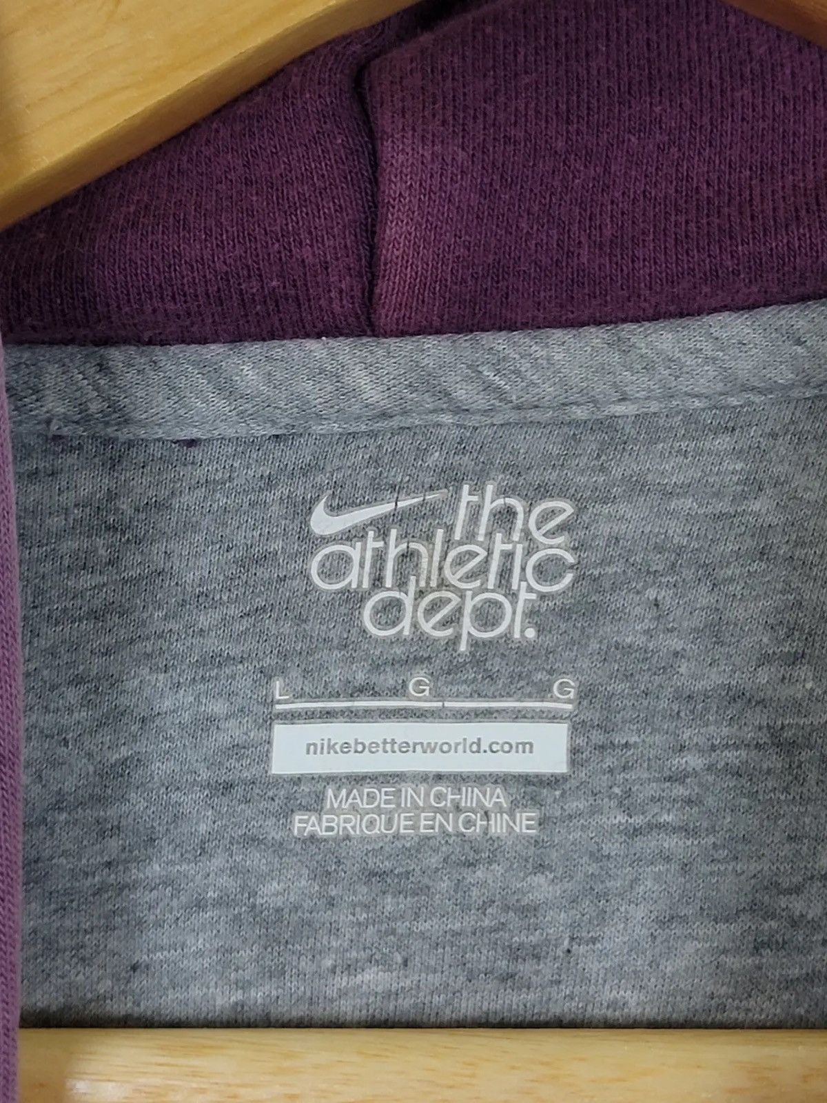 Nike Vintage Y2K Nike Mountain Hoodies Size US L / EU 52-54 / 3 - 8 Thumbnail