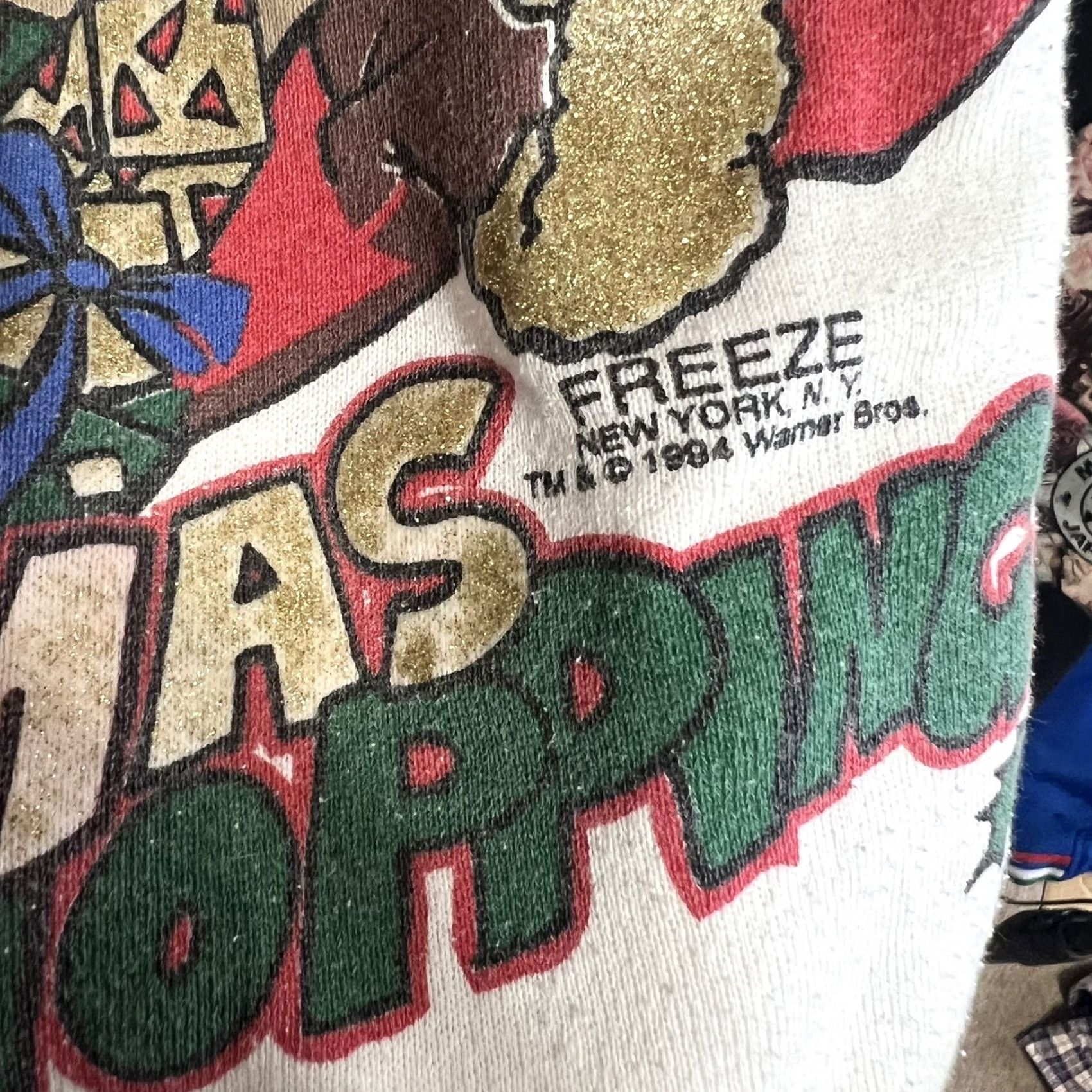 Vintage VINTAGE Freeze Sweatshirt Bugs Bunny Christmas 1994 XL White Men XL Christmas Bugs Bunny 90s Pullover Mens Size US XL / EU 56 / 4 - 3 Thumbnail