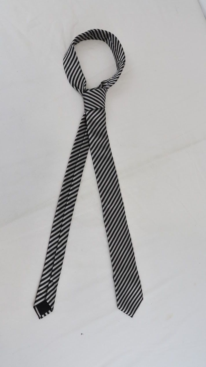 Saint Laurent Paris o1rshd1 Size: OS / Tie in Back/Grey Size ONE SIZE - 1 Thumbnail