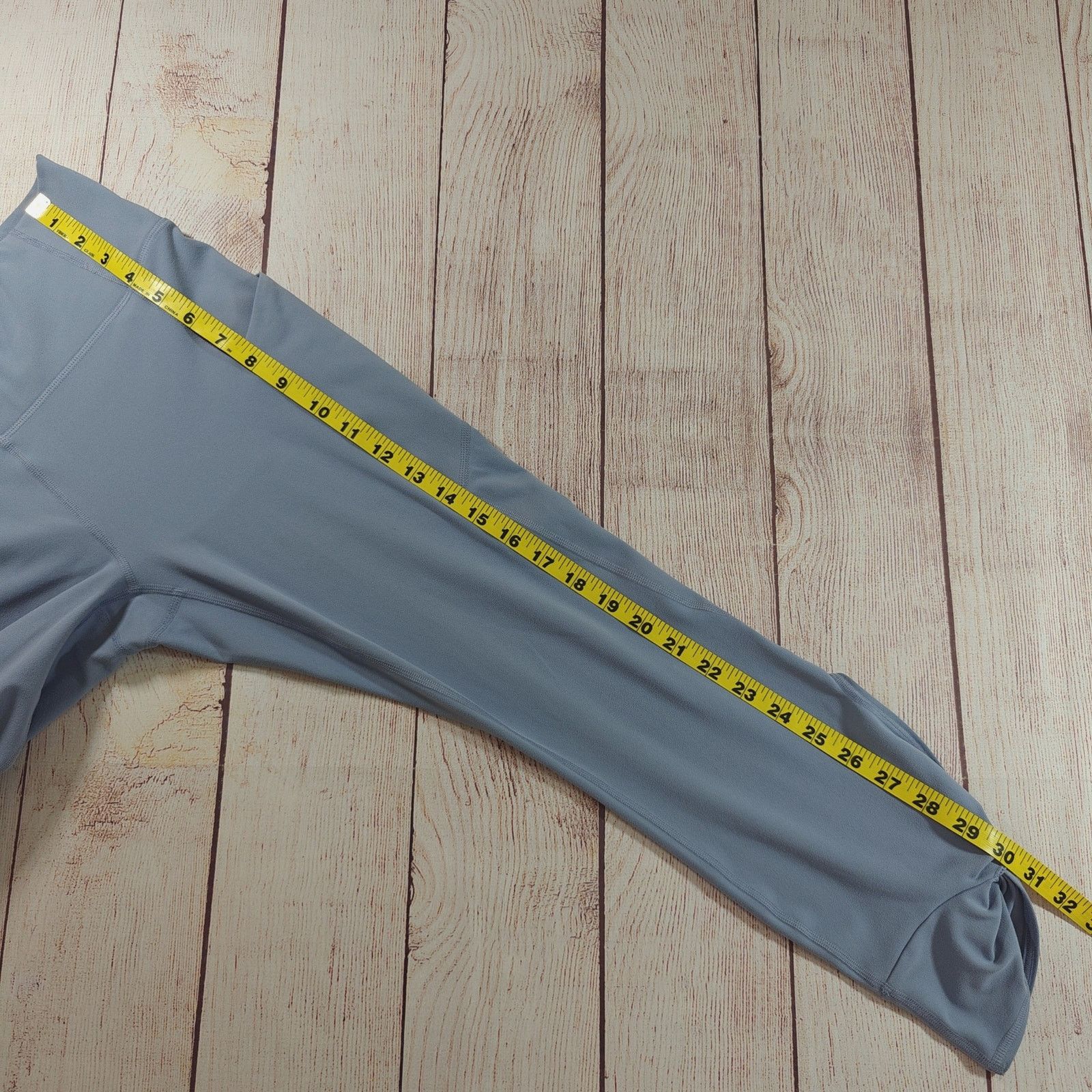Fabletics Fabletics Oasis PureLuxe High-Waisted Twist 7/8 Legging Size 30" / US 8 / IT 44 - 7 Thumbnail