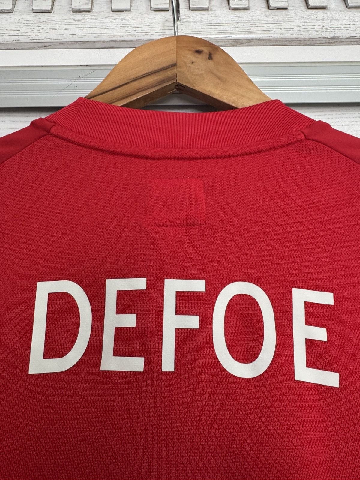 Umbro Defoe #9 England 2010 South Africa World Cup Soccer Jersey Size US XL / EU 56 / 4 - 8 Thumbnail