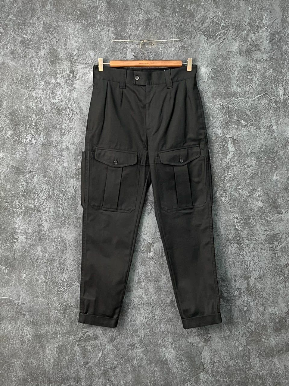 Alexander McQueen Alexander McQueen Cotton Casual Pants 30 Men Size US 30 / EU 46 - 1 Thumbnail