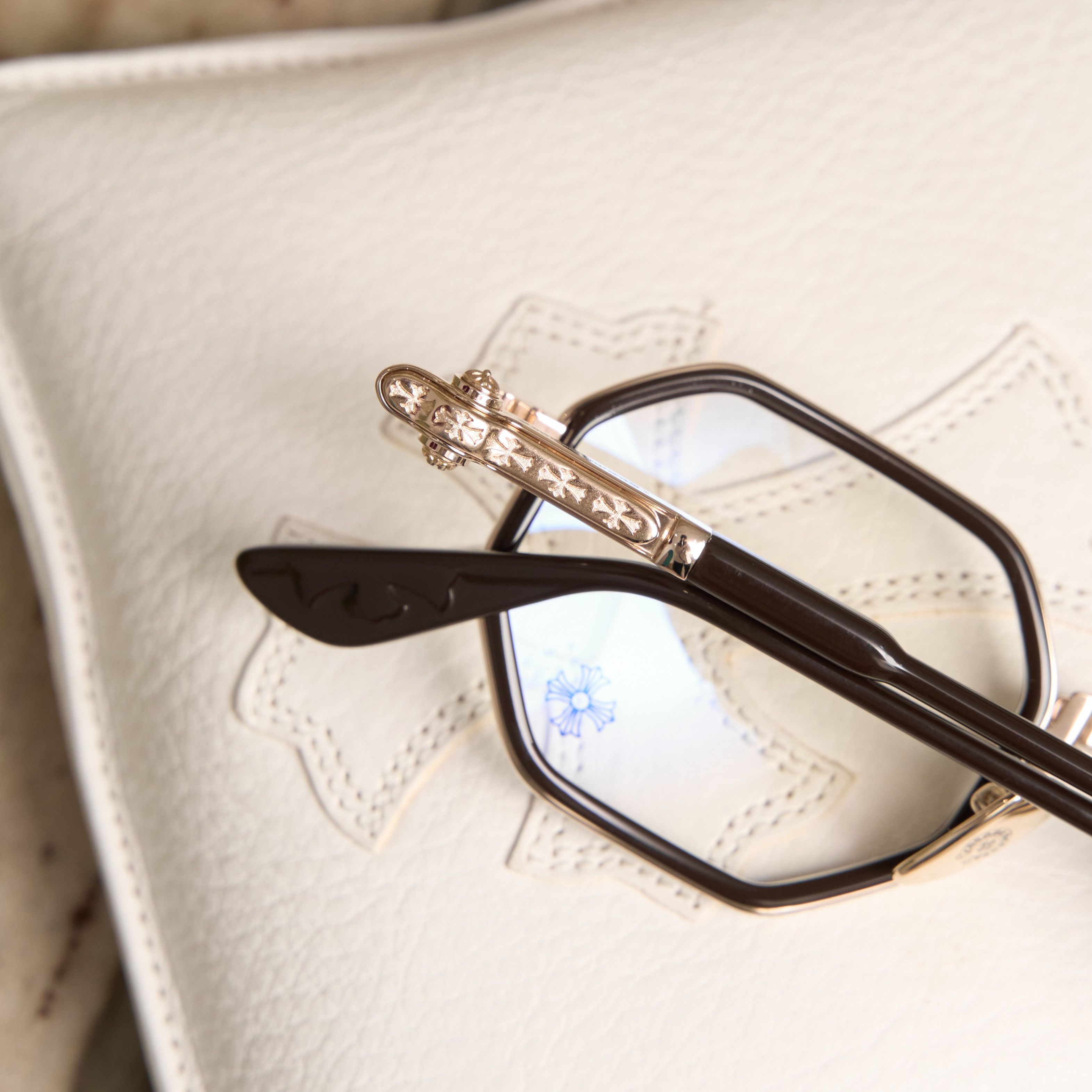 Chrome Hearts CHROME HEARTS TATTERS Size ONE SIZE - 8 Thumbnail
