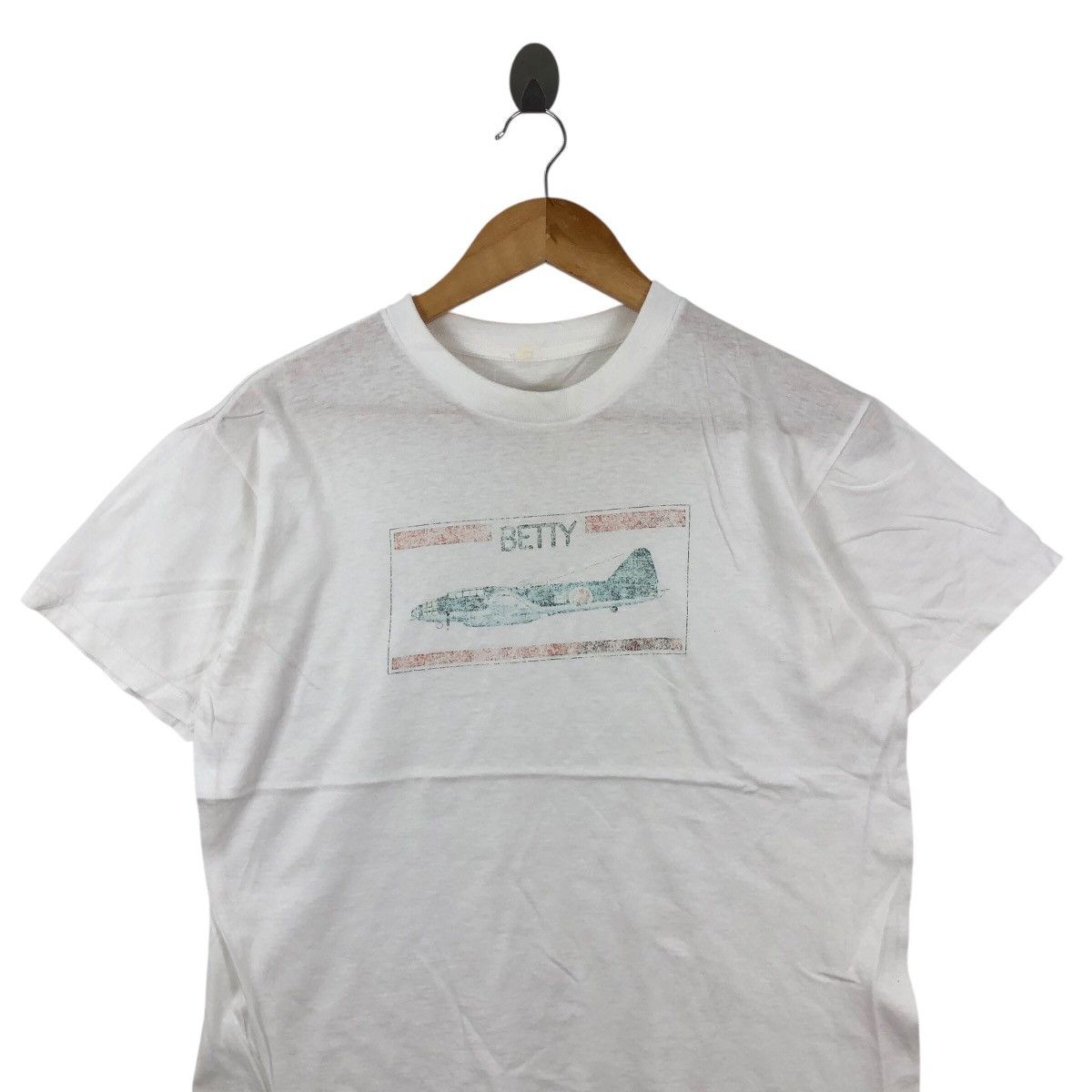 Vintage Vintage 90s Betty Harada Air Museum T Shirt Art Size US S / EU 44-46 / 1 - 2 Thumbnail