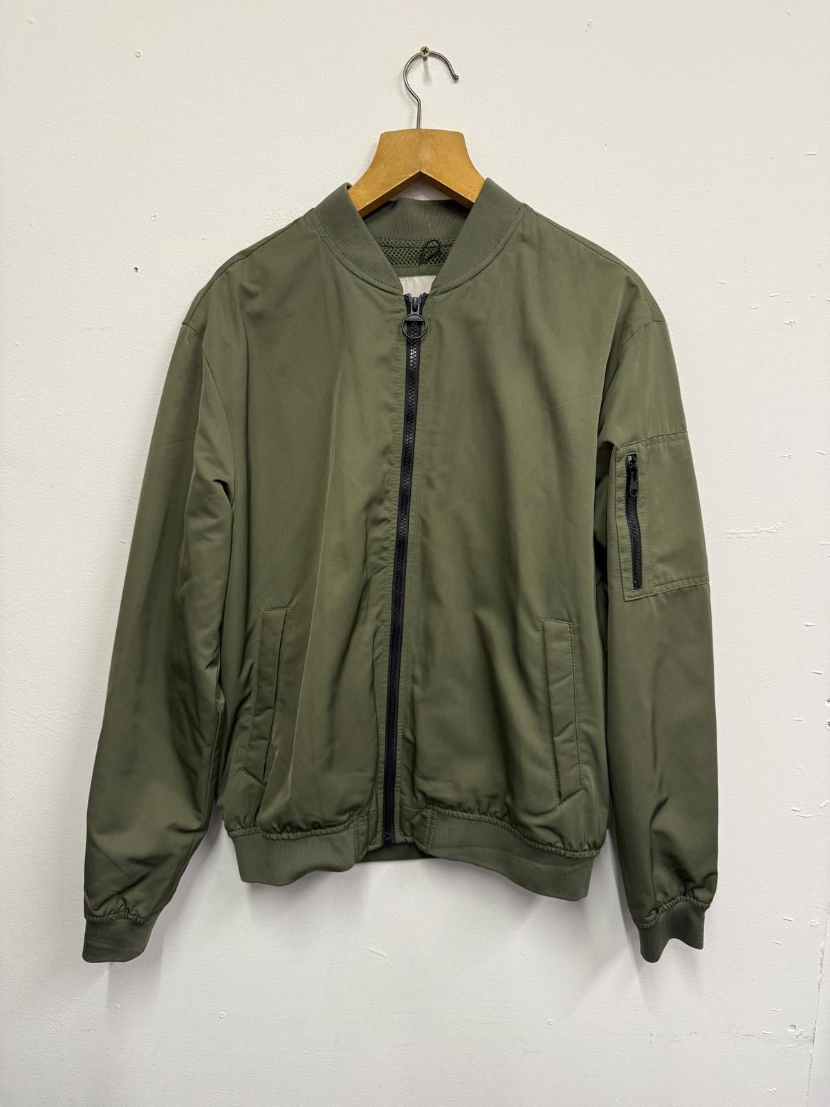 Pull & Bear Pull & Bear Men's Olive Green Bomber Jacket with Zip Pockets Size US M / EU 48-50 / 2 - 1 Thumbnail