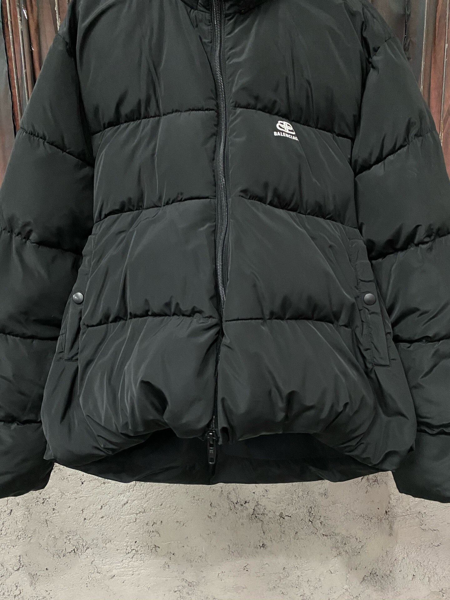 Balenciaga balenciaga black puffer jacket size 34 Size US XXS / EU 40 - 4 Thumbnail