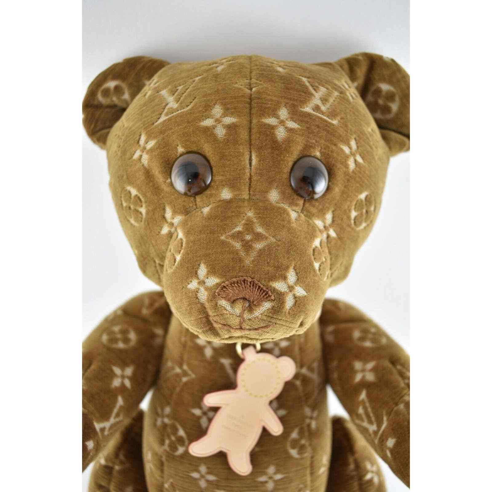 Louis Vuitton Louis Vuitton Doudou Teddy Velour Logo Rare 2005 2020 GI0627 Size ONE SIZE - 5 Thumbnail