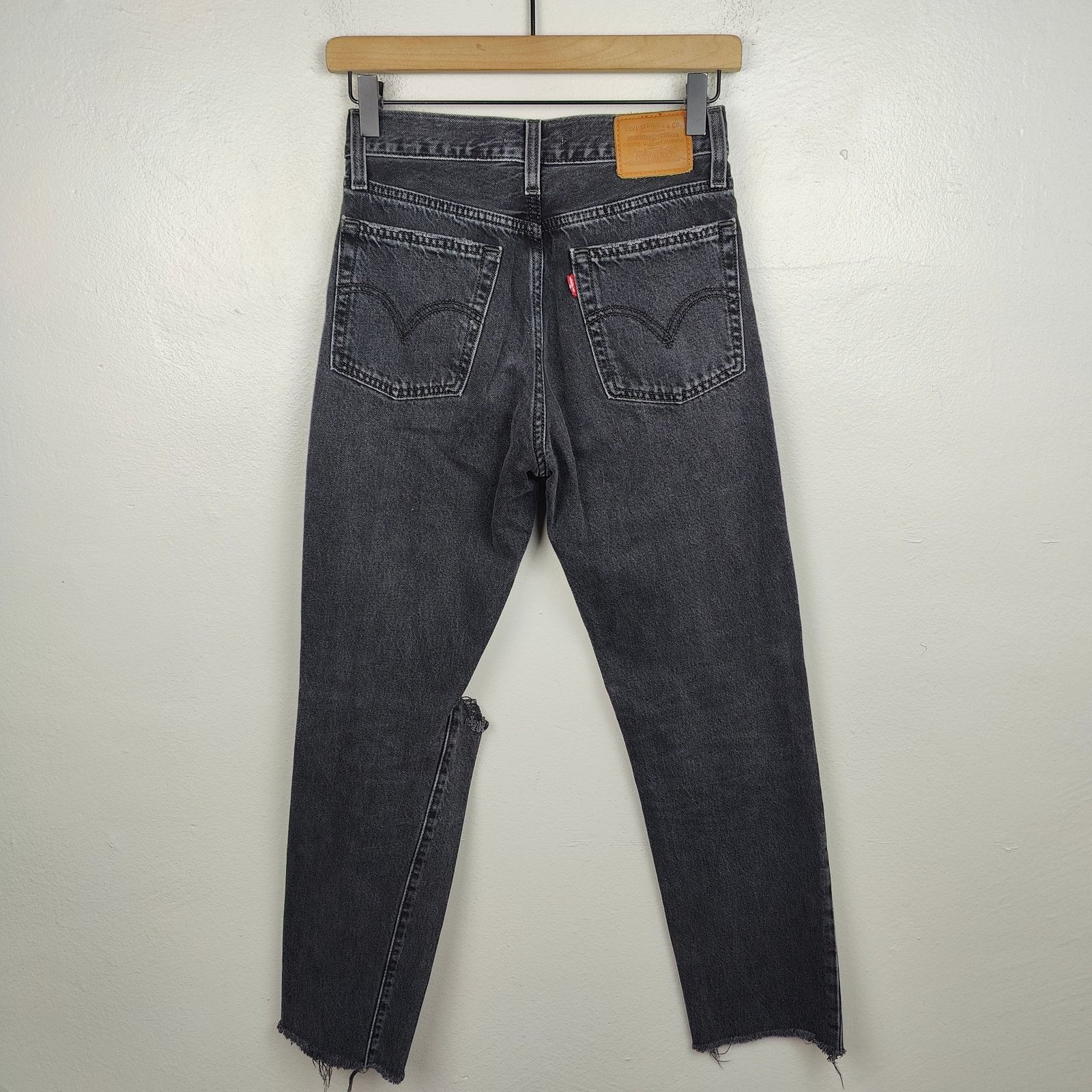 Levi's Levis Wedgie Icon Fit Jeans Womens 24 Black Wash Straight Size 24" / US 00 / IT 34 - 7 Thumbnail