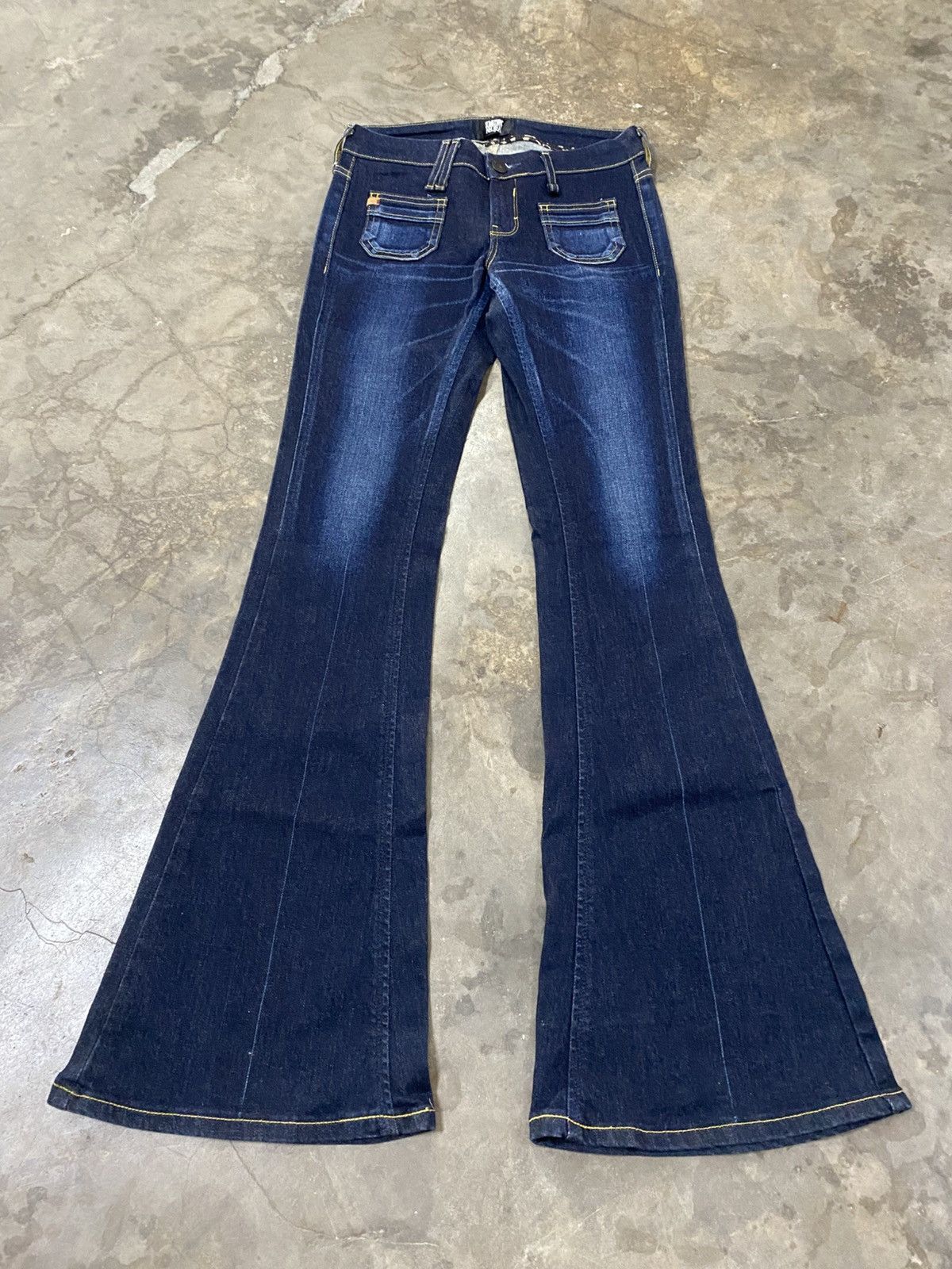 Edwin × If Six Was Nine × Le Grande Bleu (L.G.B.) Super Flare Something Neo Jean Pour Femme p188 Size 26" / US 2 / IT 38 - 7 Thumbnail
