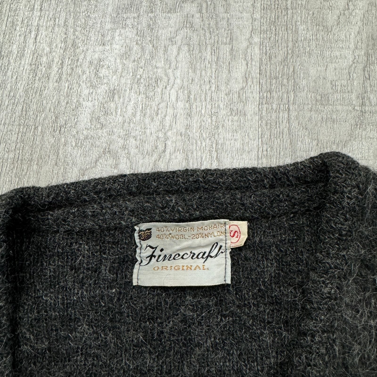 Vintage Vintage Finecraft Mohair Cardigan Sweater Small Gray 60s Size US S / EU 44-46 / 1 - 4 Thumbnail