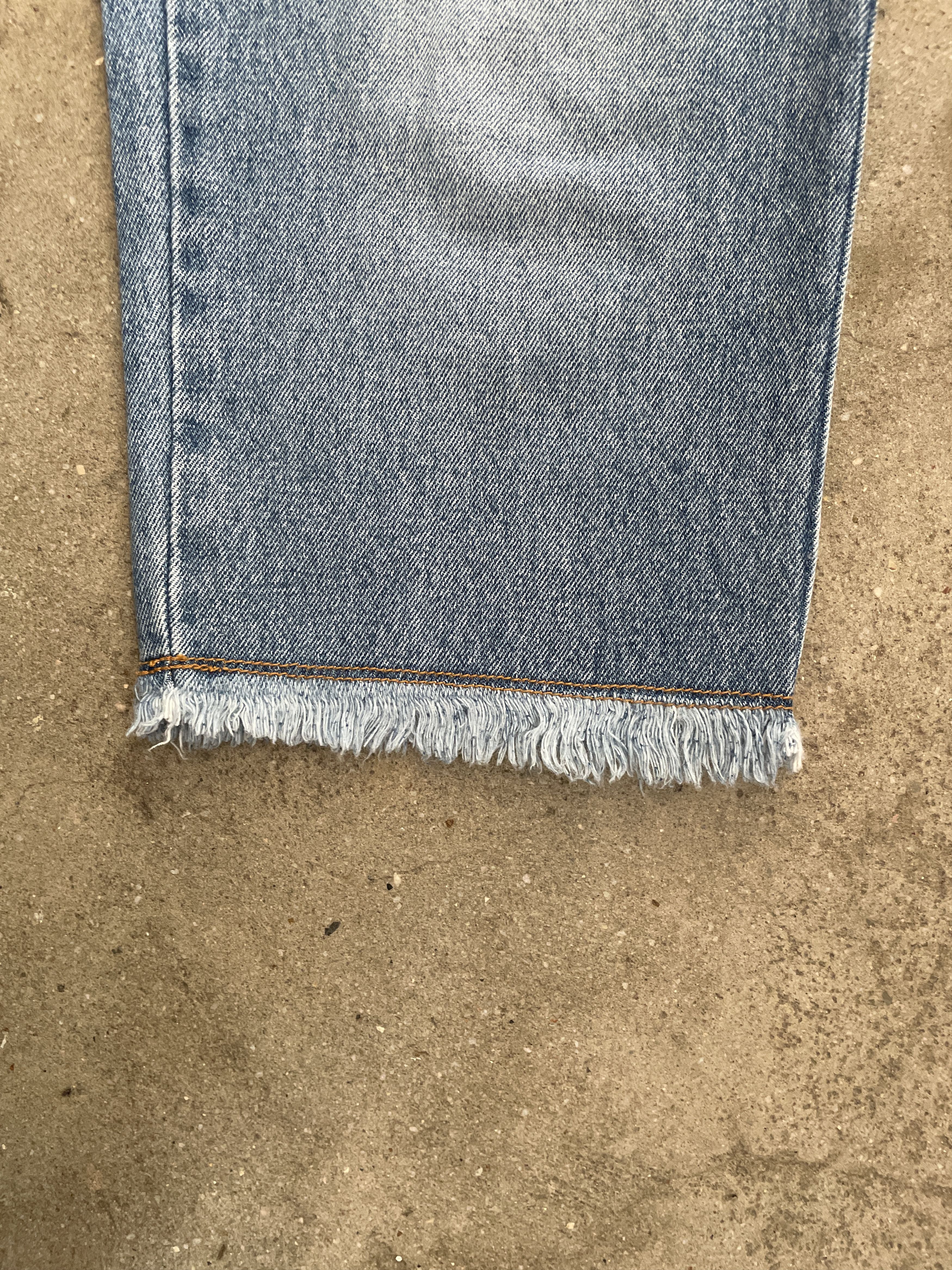 Fiorucci Fiorucci 3/4 Capri Jeans Size 32" / US 10 / IT 46 - 4 Thumbnail