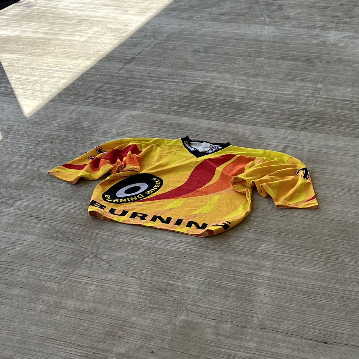 Vintage Wuthrich tps burning wheels Vintage Jersey Size US XXL / EU 58 / 5 - 1 Thumbnail