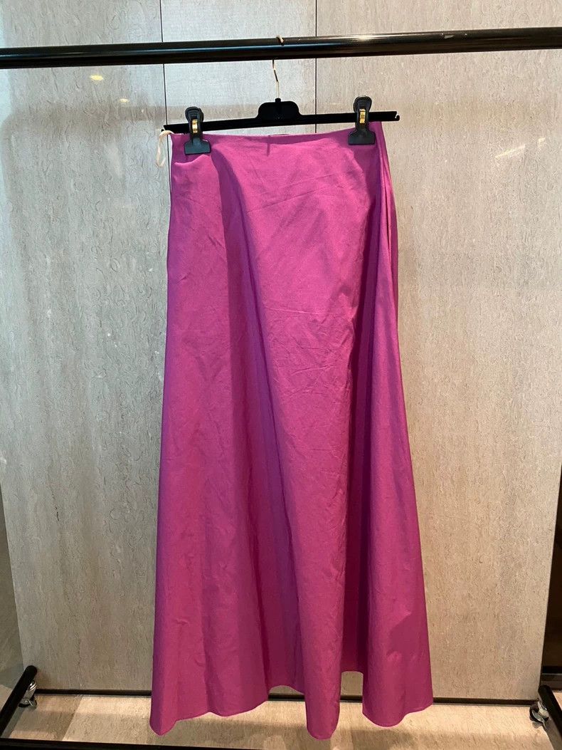 Valentino Valentino Long skirt and skirt Size XXS / US 00 / IT 34 - 2 Thumbnail