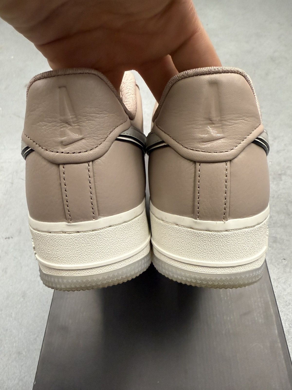 Jordan Brand 2024 Nike Air Force 1 Low A Ma Maniere While You We’re Size US 8 / IT 38 - 6 Thumbnail