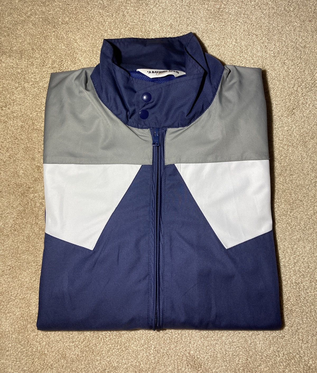 Bape 2014 Bape Windbreaker Jacket Track Light Color Block Wind OG Size US M / EU 48-50 / 2 - 1 Thumbnail