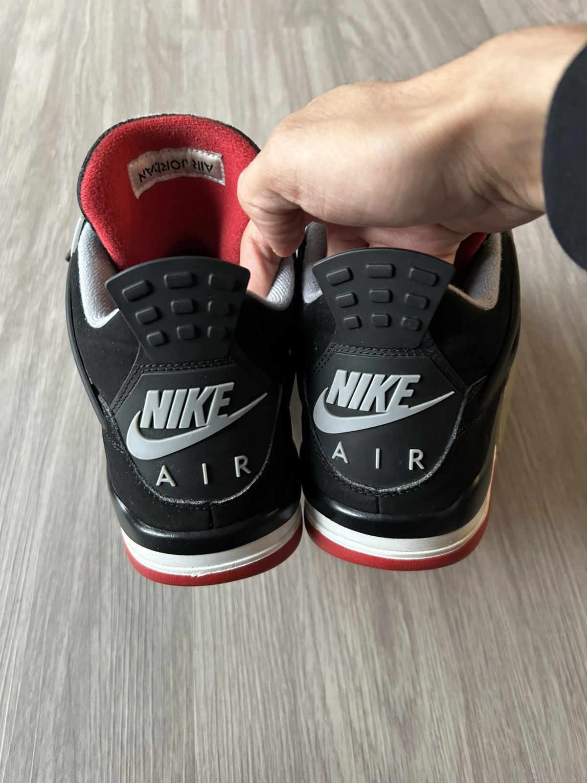 Jordan Brand Air Jordan Retro 4 Bred 2019 Size 10 Size US 10 / EU 43 - 5 Thumbnail