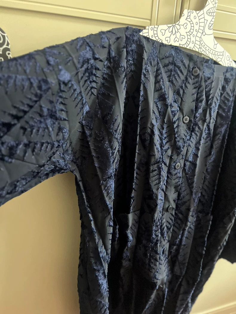 Issey Miyake Issey Miyake size:one size Blue velvet pleated coat Size XS / US 0-2 / IT 36-38 - 7 Thumbnail