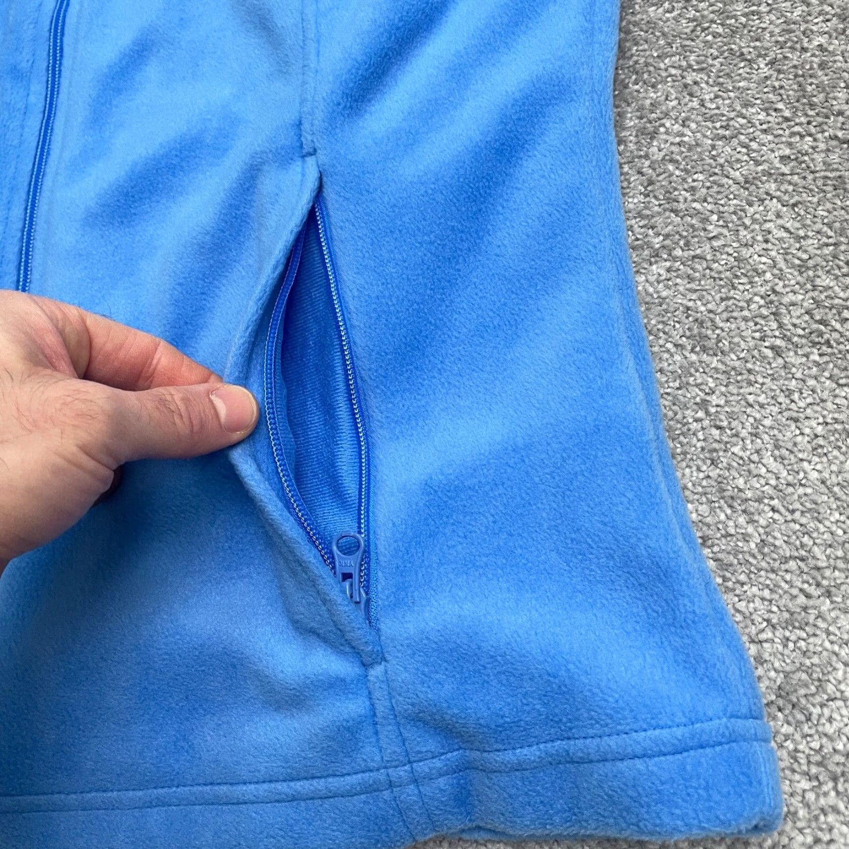 Vintage Columbia Vest Womens Large Benton Springs Blue Full Zip Pockets Fleece Vest Outdoor Jacket Bodywarmer Regular Care: Machine Washable Size L / US 10 / IT 46 - 5 Thumbnail