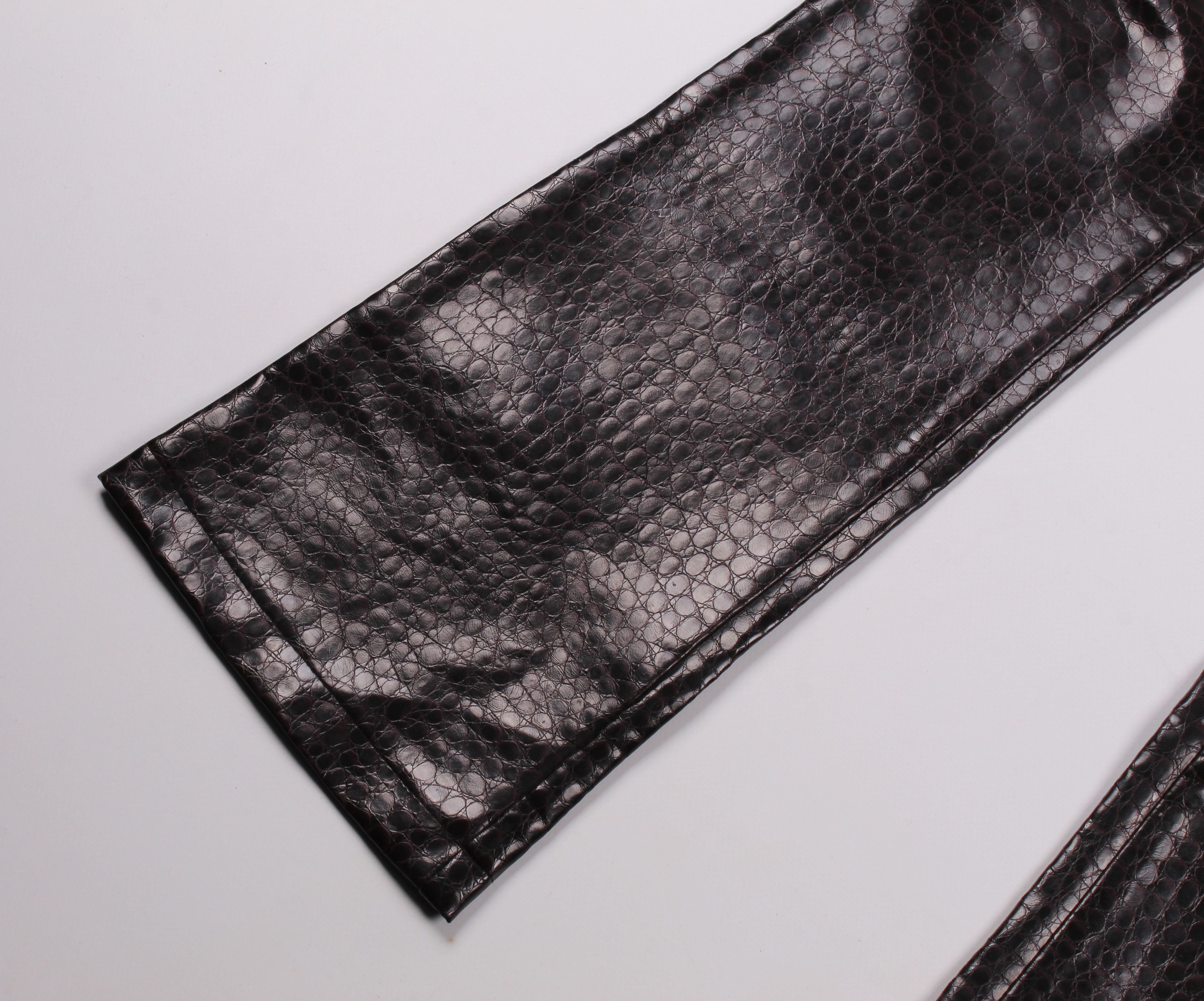 Vintage Vintage Y2K Happy Life Croc Embossed Bootcut Pants Size 26" / US 2 / IT 38 - 4 Thumbnail