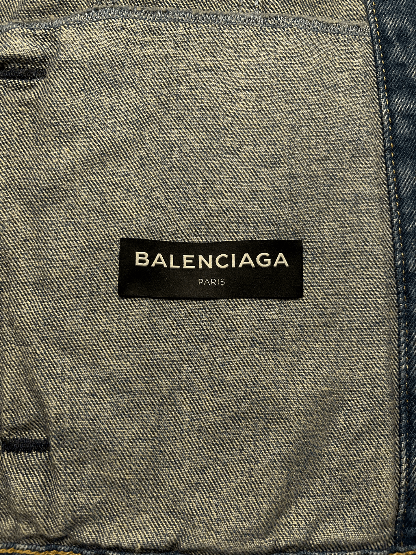 Balenciaga Balenciaga Bernie Sanders "2017" logo denim jacket Size US L / EU 52-54 / 3 - 5 Thumbnail