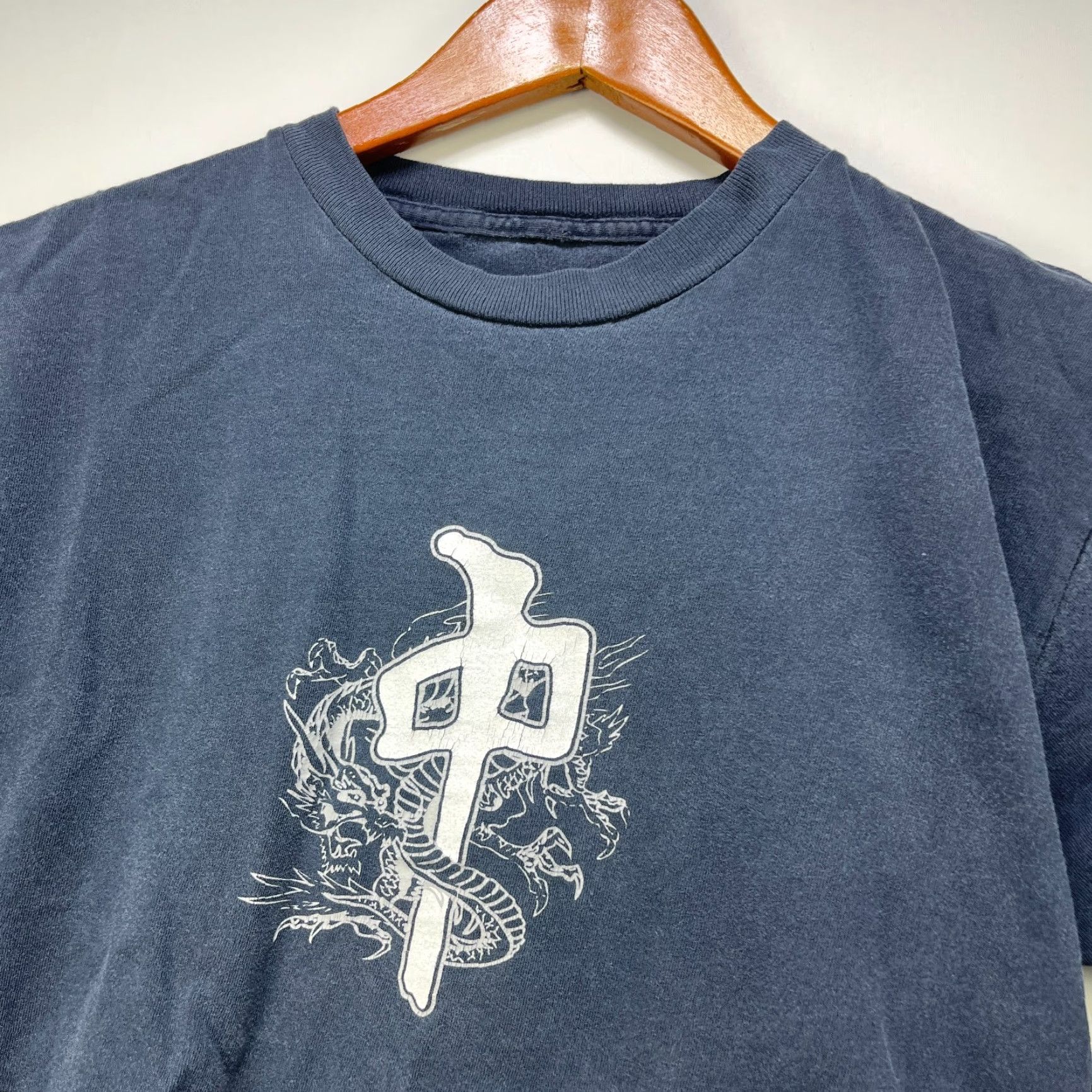 Vintage VINTAGE Dragon T-Shirt Men XS Black Dragon T-Shirt 90s Sunfaded Red Dragon Sunfaded Skateboard T Shirt XS Size US XS / EU 42 / 0 - 3 Thumbnail