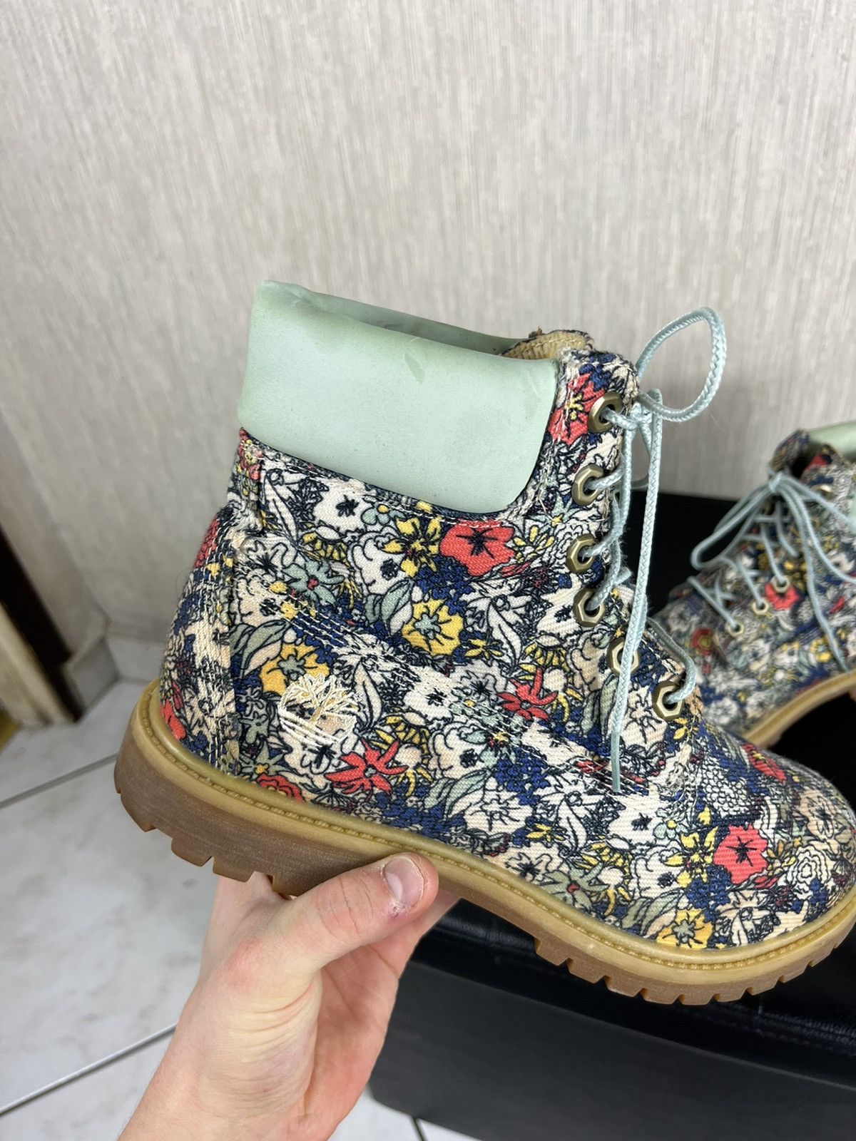 Timberland × Vintage Timberland floral boots shoes full all over print Size US 7.5 / IT 37.5 - 7 Thumbnail