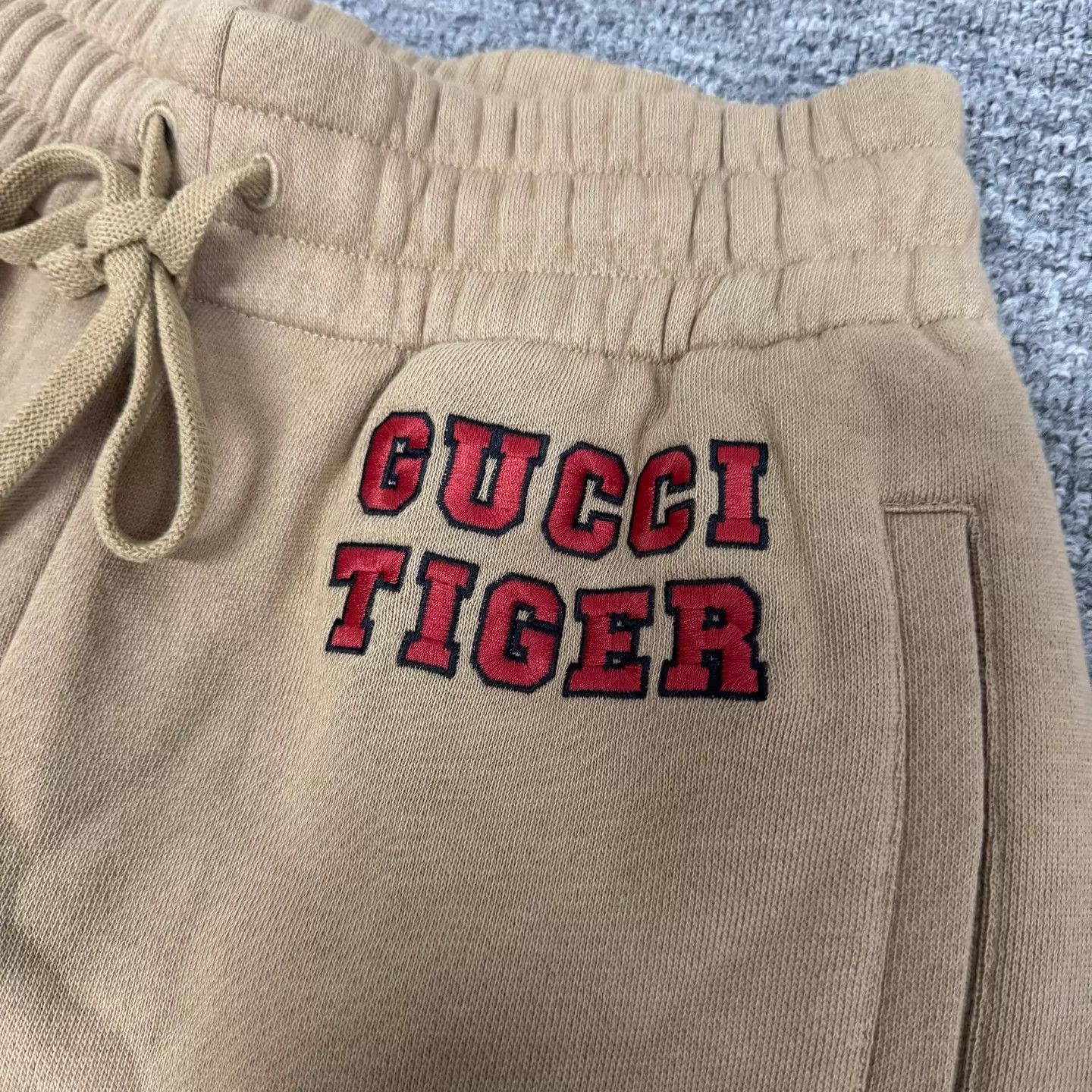 Gucci Gucci khaki wide leg sweatpants XS 99 new Size US 33 - 5 Thumbnail