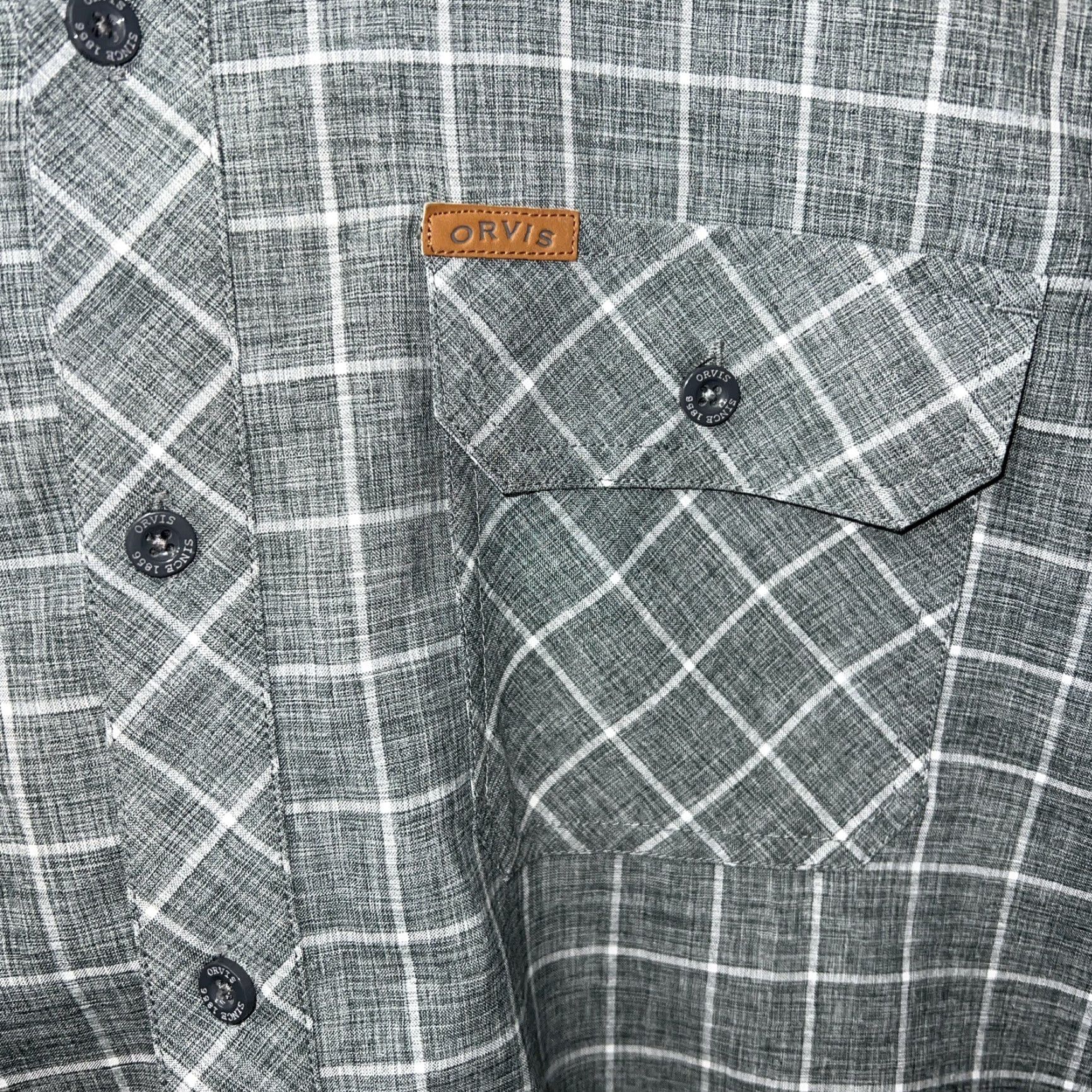 Orvis Orvis Shirt Plaid Short Sleeve Mens Size L Gray Size US L / EU 52-54 / 3 - 4 Thumbnail