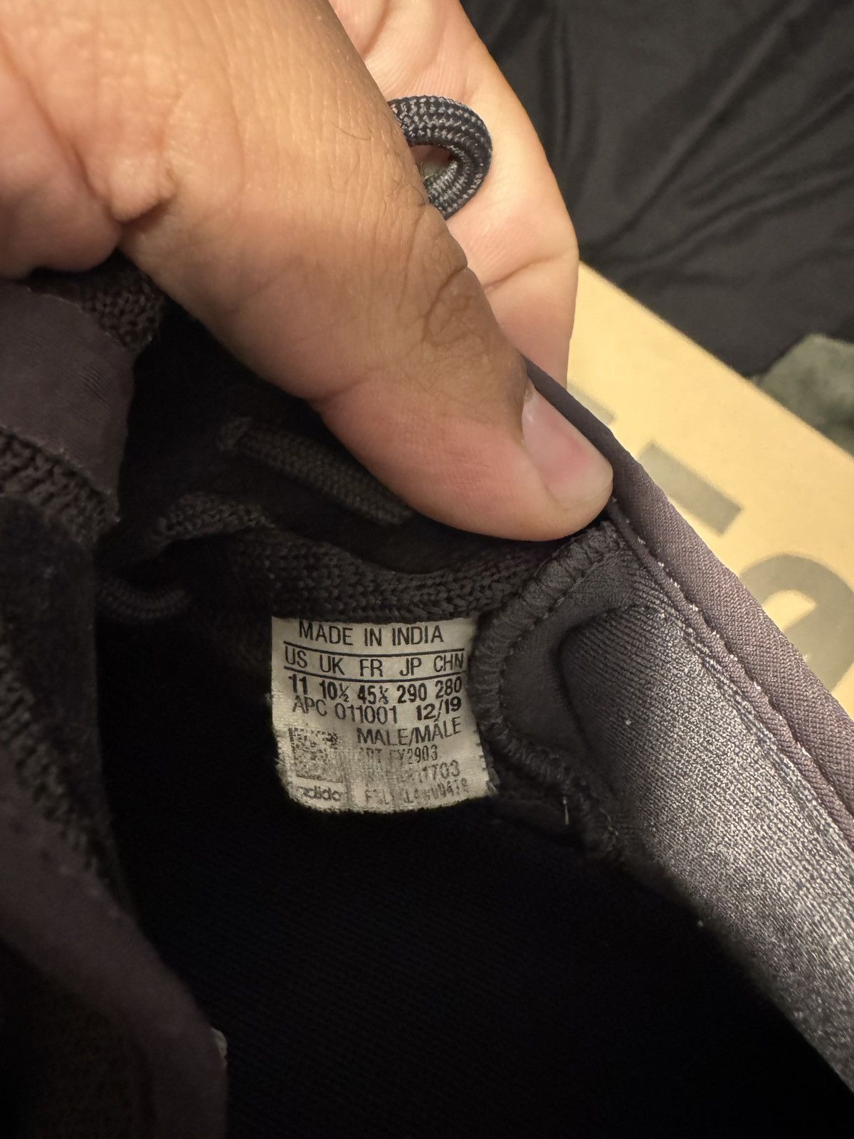 Yeezy Yeezy 350 V2 Size US 11 / EU 44 - 6 Thumbnail
