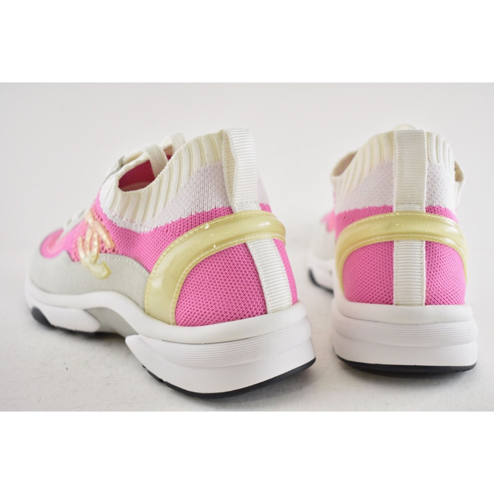 Chanel Chanel 20S White Knit Suede Lace Up Flat Runner Sneaker 37 Size US 7 / IT 37 - 12 Thumbnail