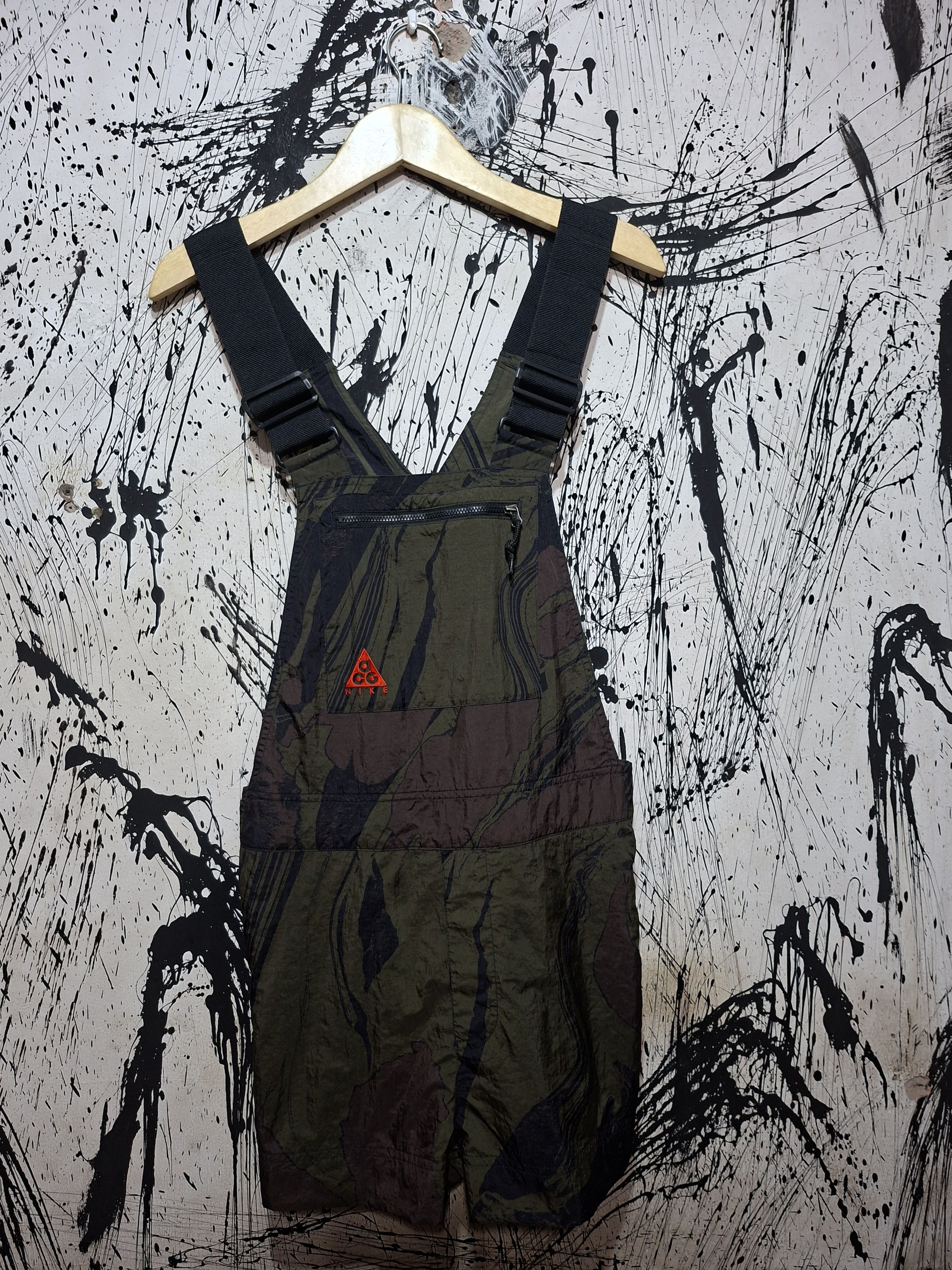 Nike ACG NIKE ACG FALL 2020 COLLECTION "MT FUJI" CAMOUFLAGE JUMPSUIT Size 32" / US 10 / IT 46 - 1 Thumbnail