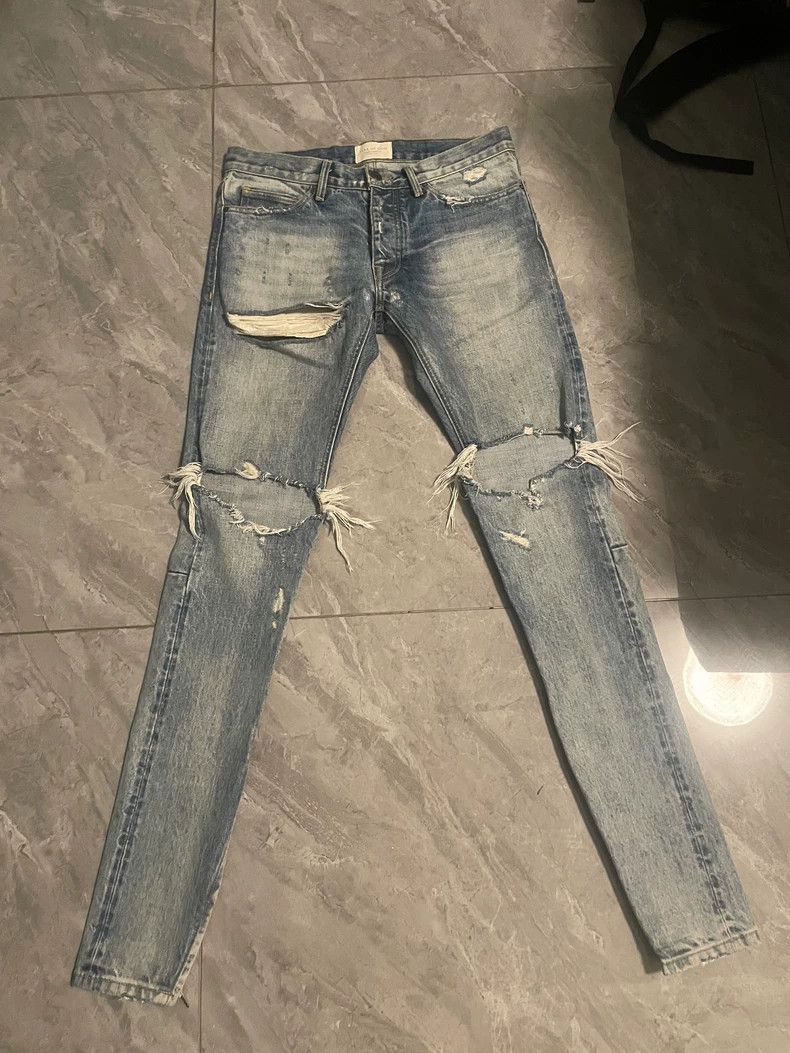 Fear of God Fear of God Breaking the hole blue bull Size US 30 / EU 46 - 1 Thumbnail